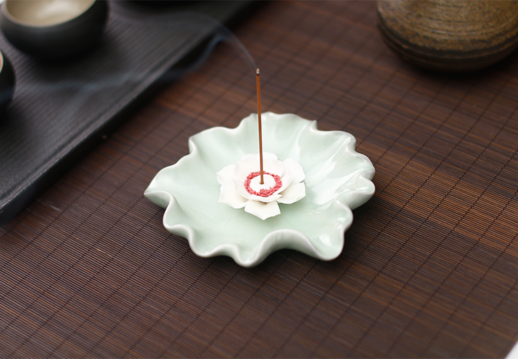 蓮花香爐香插線香爐，創(chuàng)意唯美中式陶瓷熏香爐