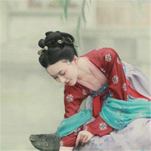 煙雨迷蒙古風女子頭像，漢服真人頭像qq頭頭像