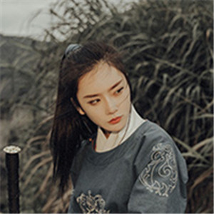 俠風滿溢古風真人頭像，英氣女生頭像