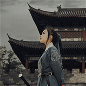 俠風滿溢古風真人頭像，英氣女生頭像