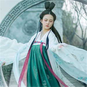 竹青風(fēng)悠女子清雅古風(fēng)頭像，唯美女生真人頭像