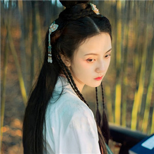 竹青風(fēng)悠女子清雅古風(fēng)頭像，唯美女生真人頭像