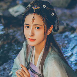 星輝光影漢服古風(fēng)女子頭像，妖媚女生頭像