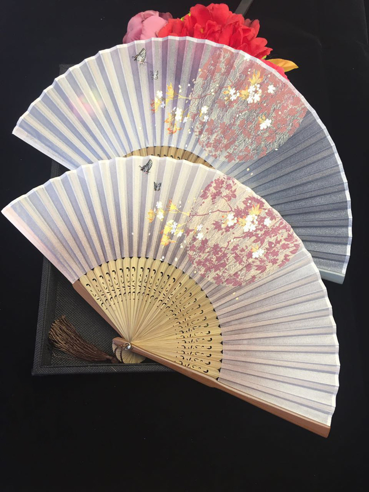 古典家佳樂文學烤漆邊真絲櫻花竹折扇