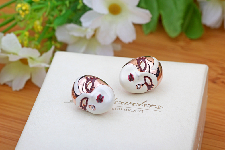 優(yōu)雅的家佳樂文學(xué)京劇臉譜耳環(huán)