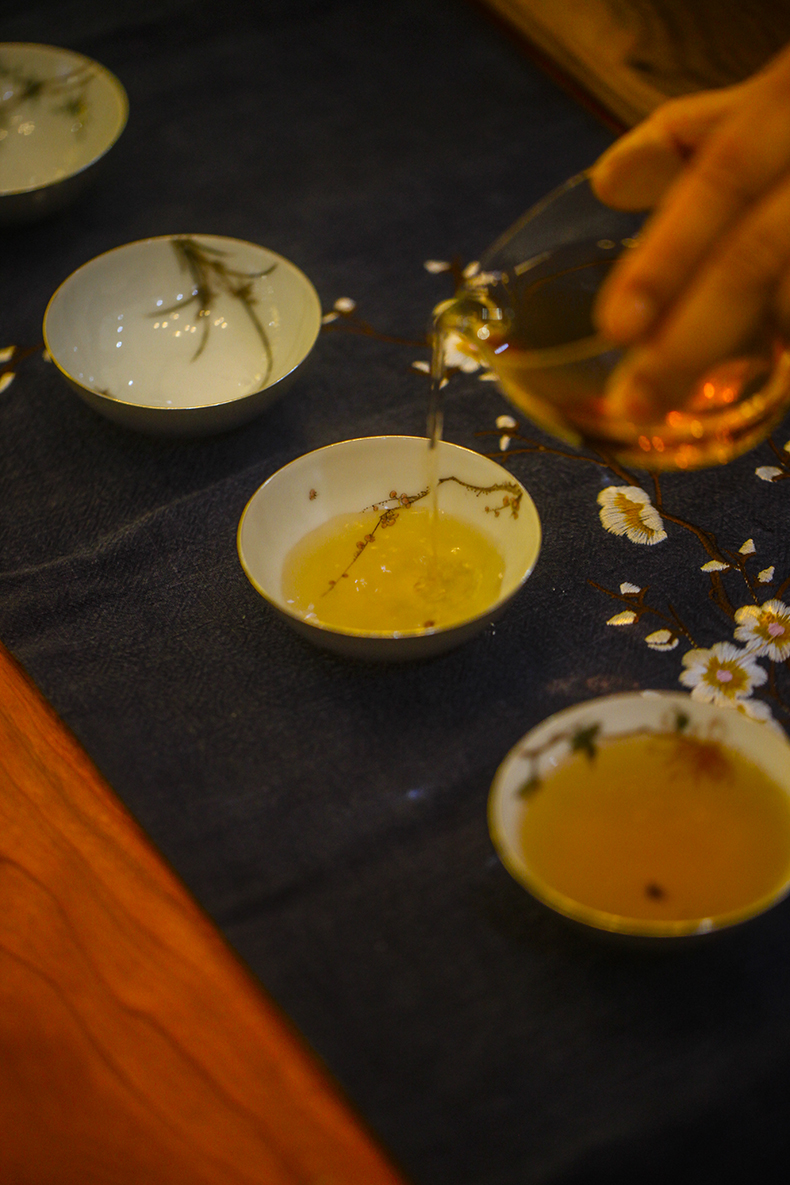 家佳樂(lè)文學(xué)梅蘭竹菊鎏銀茶具套裝