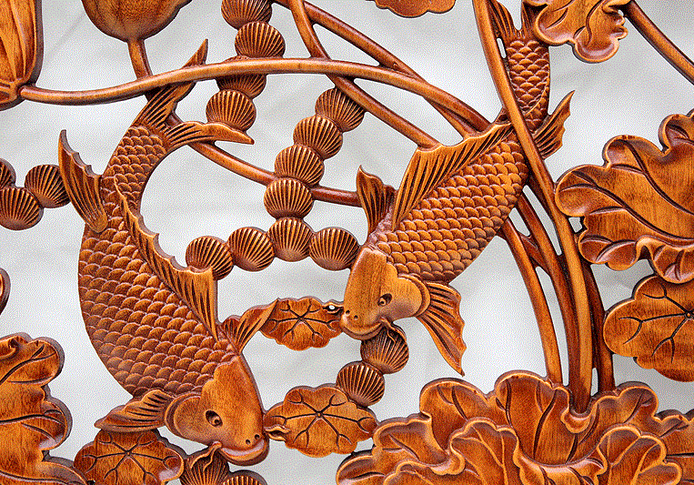 年年有余，精致香樟木創(chuàng)意木雕