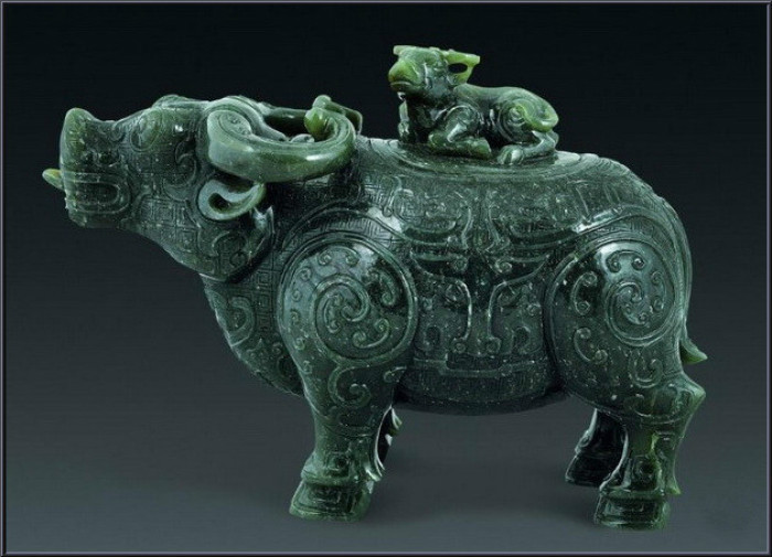 精美藝術雕刻圖案，家佳樂文學水晶雕刻