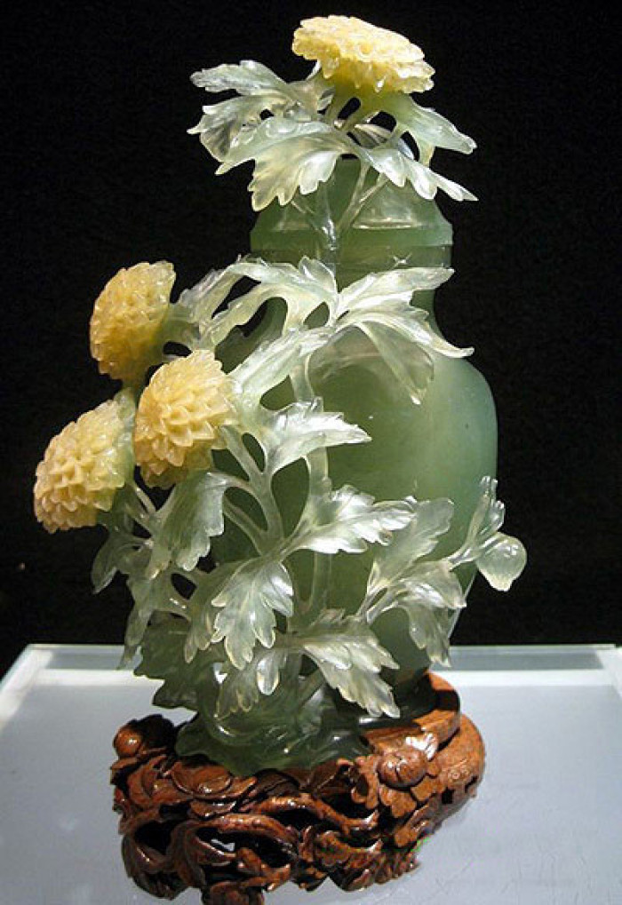 精美藝術雕刻圖案，家佳樂文學水晶雕刻