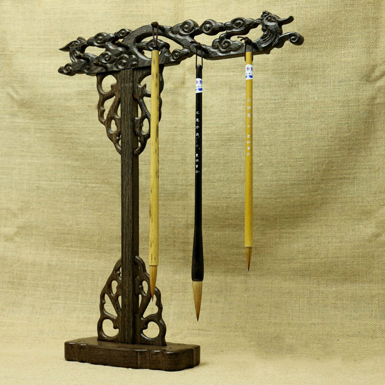 全天然雞翅木筆架，樸實精致筆架圖片