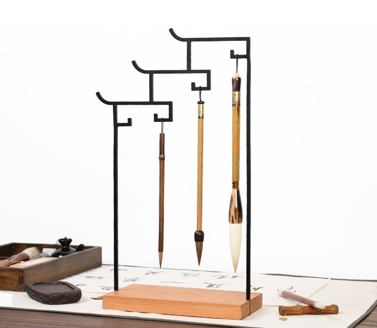 鐵藝微風(fēng)筆架，家佳樂文學(xué)極簡筆架圖片