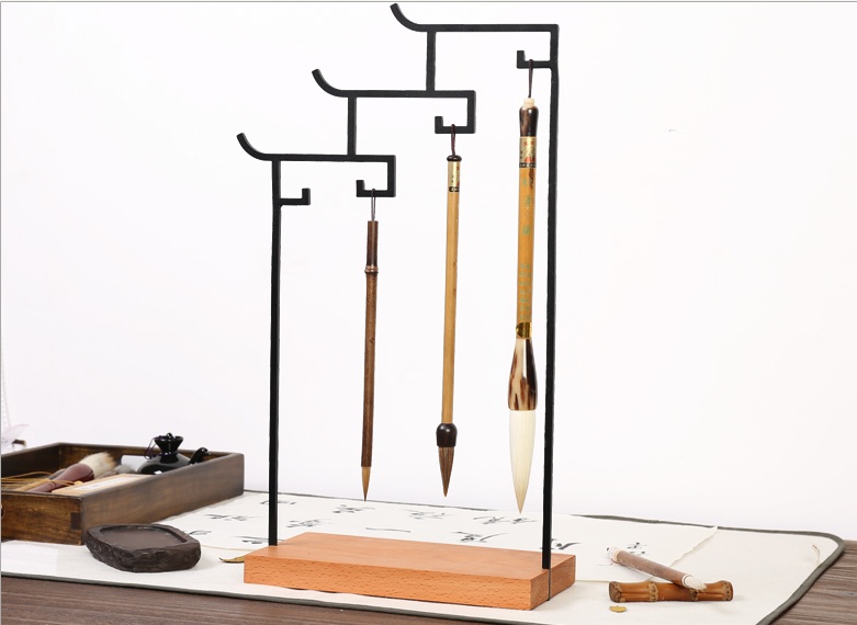 鐵藝微風(fēng)筆架，家佳樂文學(xué)極簡筆架圖片
