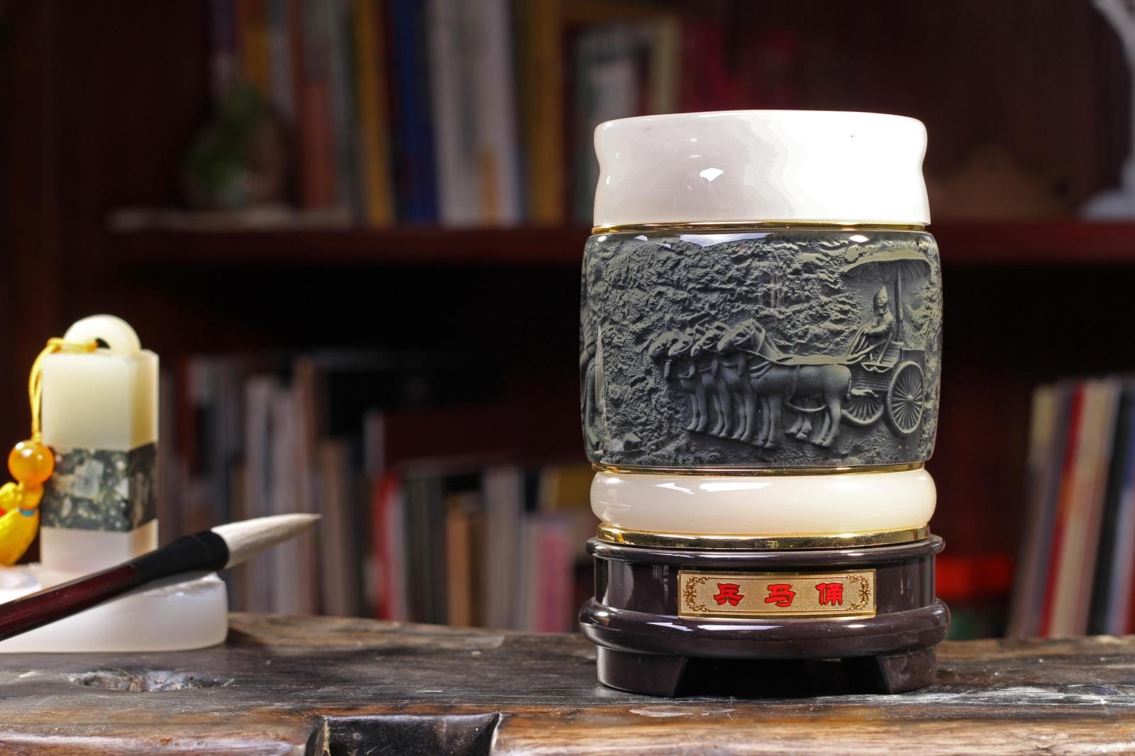 兵馬俑精致筆筒，送禮首選精品筆筒