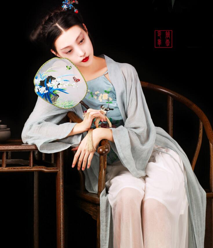 簡潔中式麻紗漢服，開衫披風(fēng)褙子漢服圖片