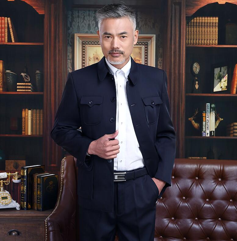 簡約大方的翻領(lǐng)男裝外套中山裝