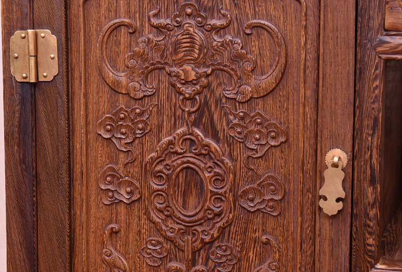 新中式玄關(guān)紅木雕花儲物柜子