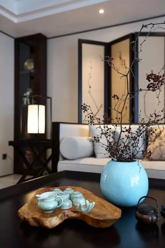 屏風(fēng)，擋不住的風(fēng)情，隔不斷的美