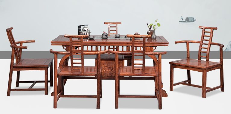 尋一張茶桌，享一方天地