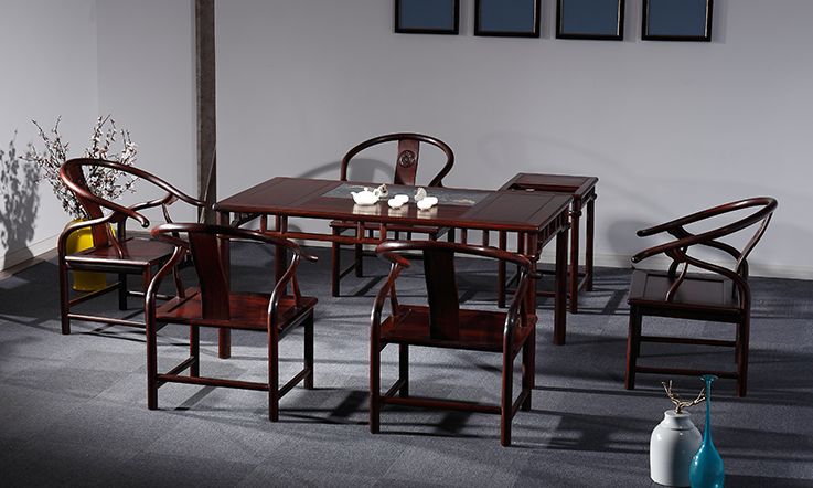 茶桌即人品，茶品即心境