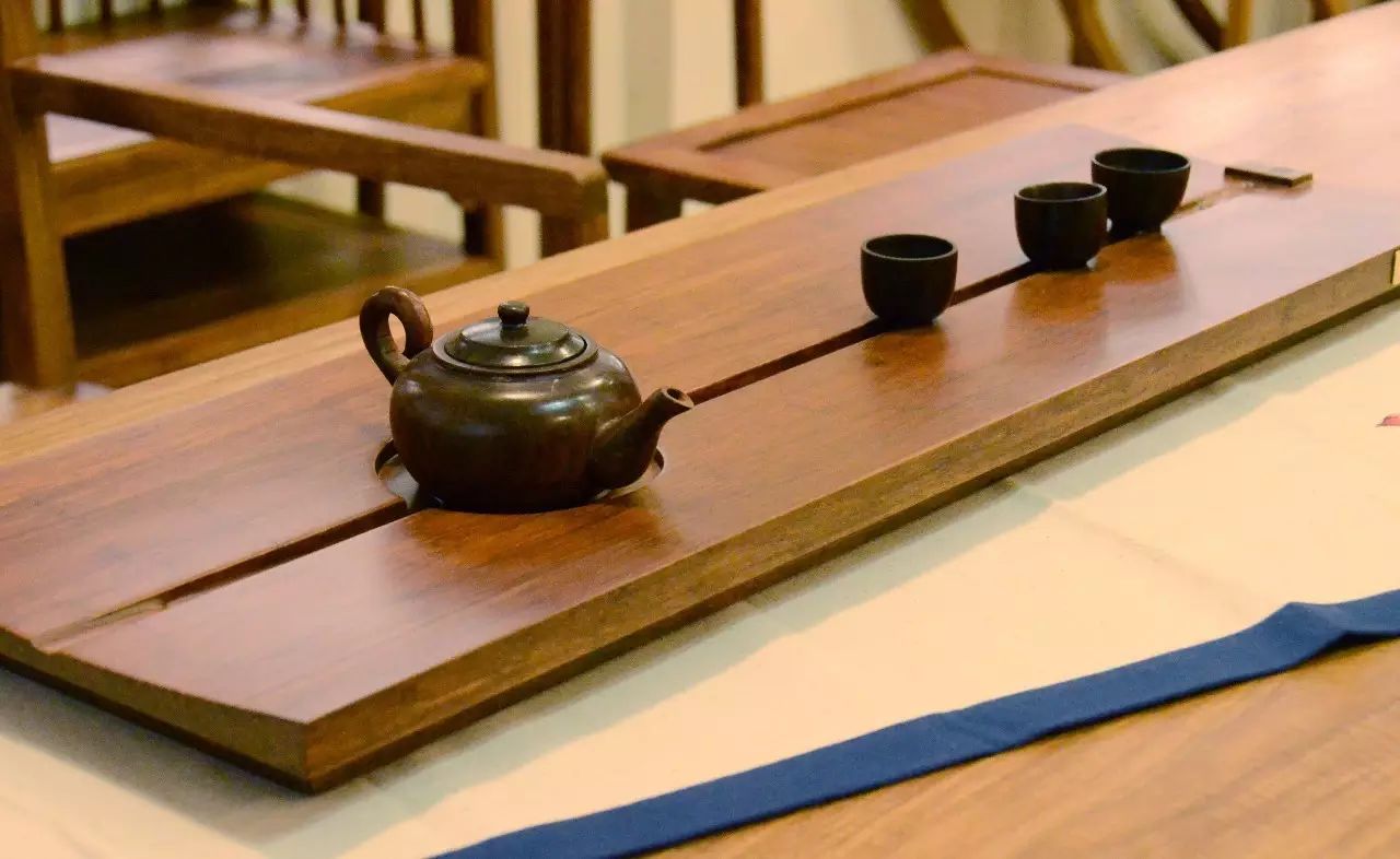 一方茶桌，萬種風(fēng)情!