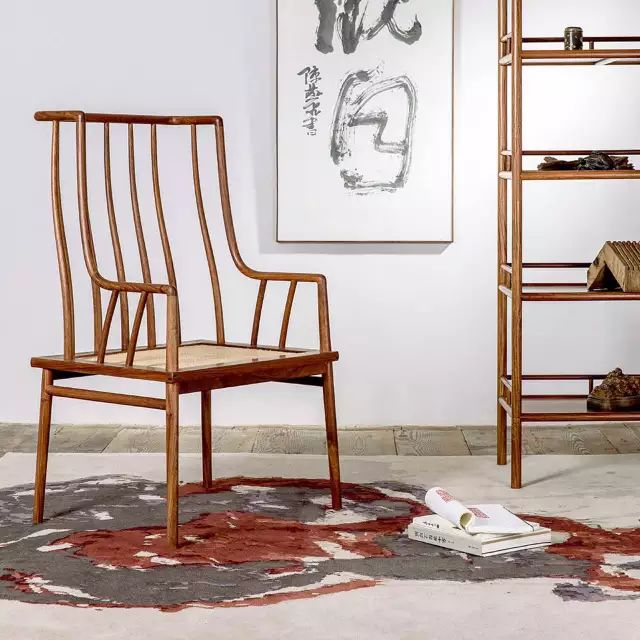 保留傳統(tǒng)突破刻板，打造現(xiàn)代中式椅子