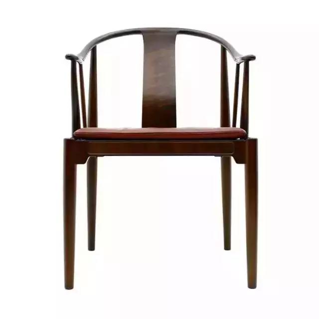 獨(dú)具藝術(shù)風(fēng)格的搭腦，椅子的精髓