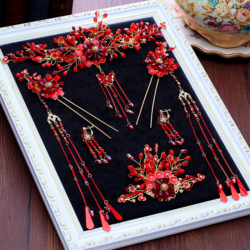 紅色家佳樂文學(xué)頭飾，精致唯美新娘頭飾圖片