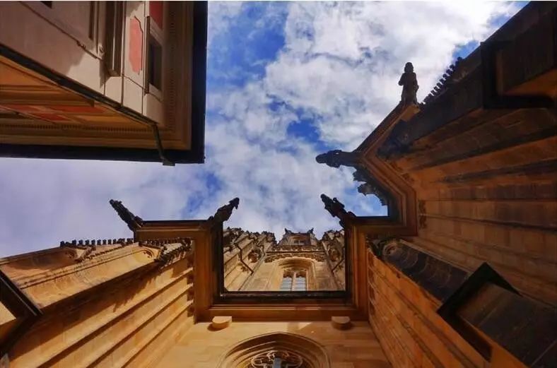 雄峙數(shù)千年的古建筑，歷史古建筑風情萬種！