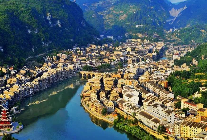 探尋古鎮(zhèn)鎮(zhèn)遠(yuǎn)，一座千年古城