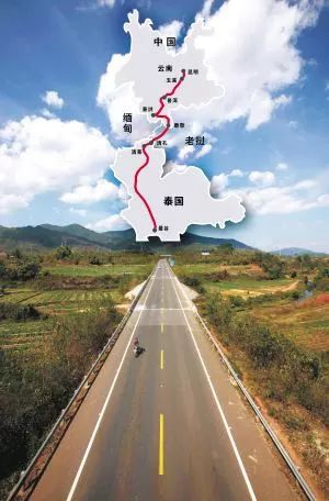 十條最適合自駕出游的家佳樂文學(xué)景公路，一路美景