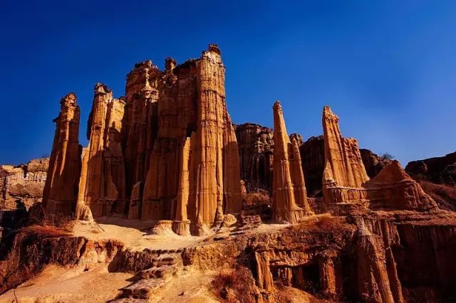 十條最適合自駕出游的家佳樂(lè)文學(xué)景公路，一路美景