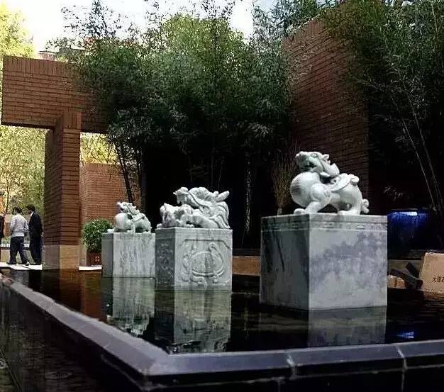 論新中式建筑中的景觀手法，傳統(tǒng)藝術(shù)構(gòu)造