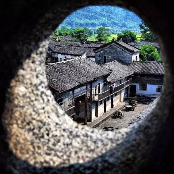 即將消失的中國古建筑，美得驚心動(dòng)魄