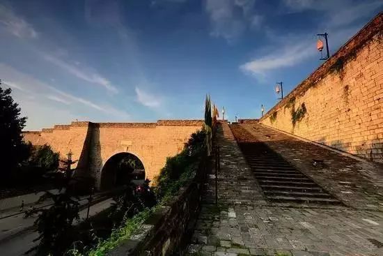 古城今壁相對(duì)影，南京城墻博物館落戶秦淮