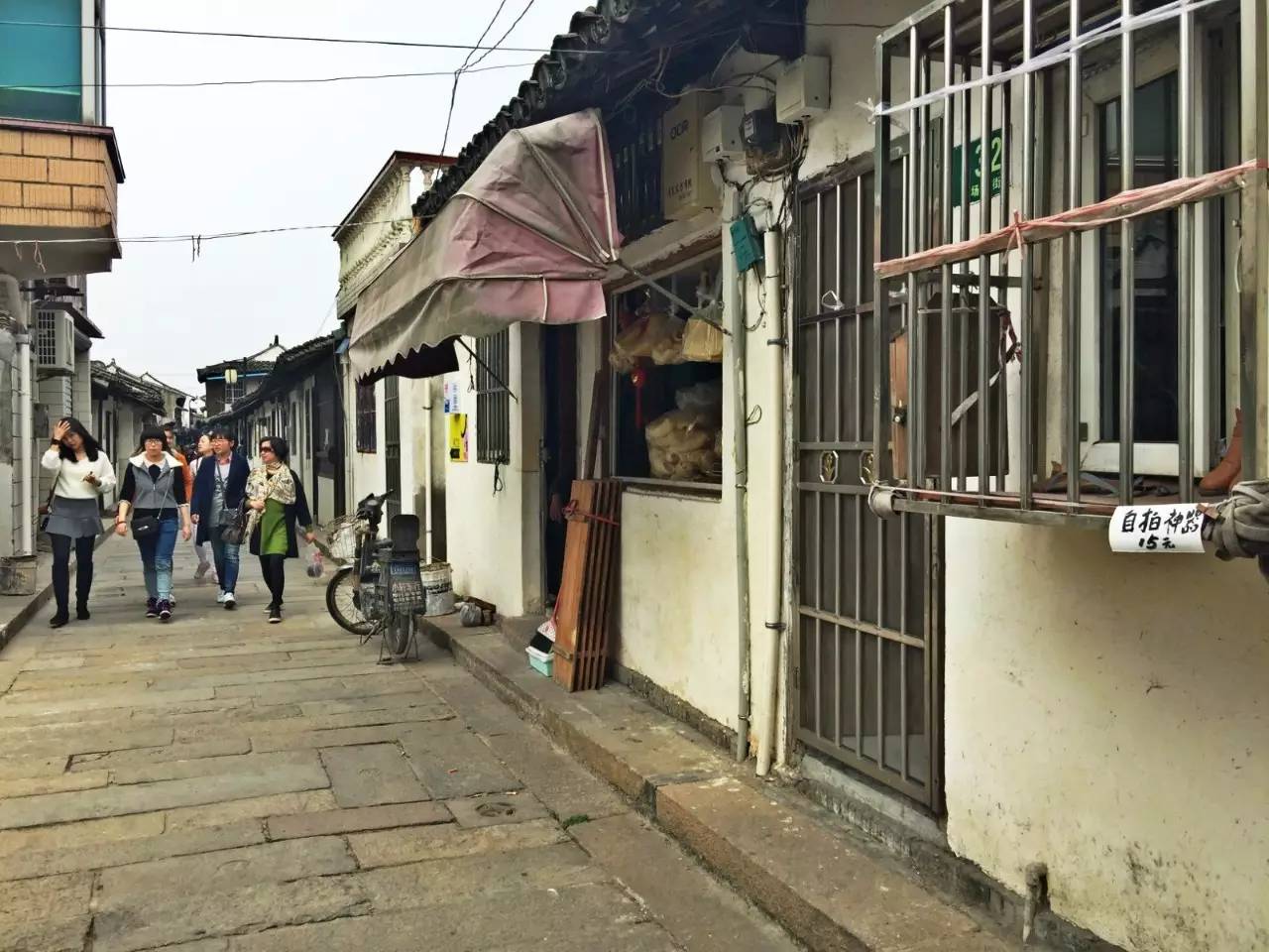 古鎮(zhèn)之外的新場(chǎng)，或許更有新意