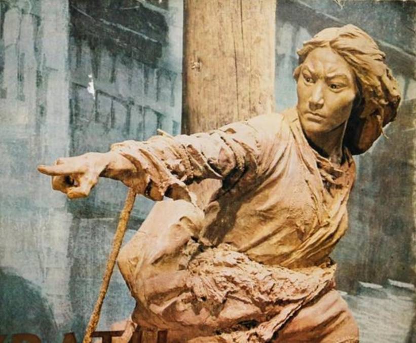 首屆全國(guó)雕塑藝術(shù)大展，雕塑講述的歷史，也許