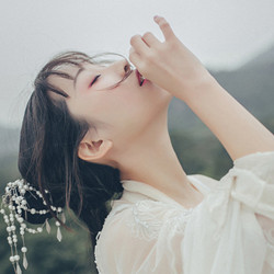 文藝清新女生頭像，唯美古風(fēng)真人頭像