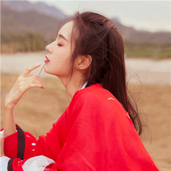 文藝清新女生頭像，唯美古風(fēng)真人頭像