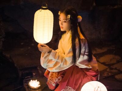 七字古風(fēng)網(wǎng)名:奈何橋斷三生緣