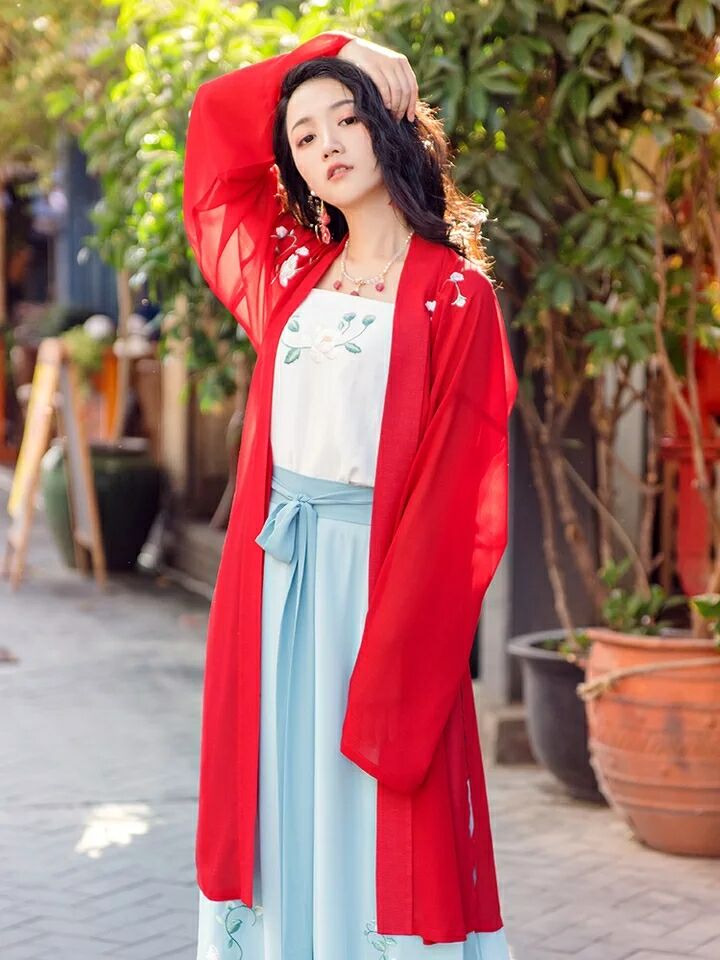 玉簟傳統(tǒng)漢服，家佳樂文學(xué)刺繡古裝圖片