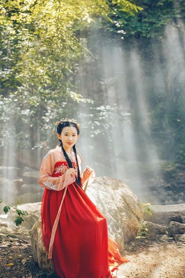 婉娘齊胸襦裙，清新淡雅漢服圖片