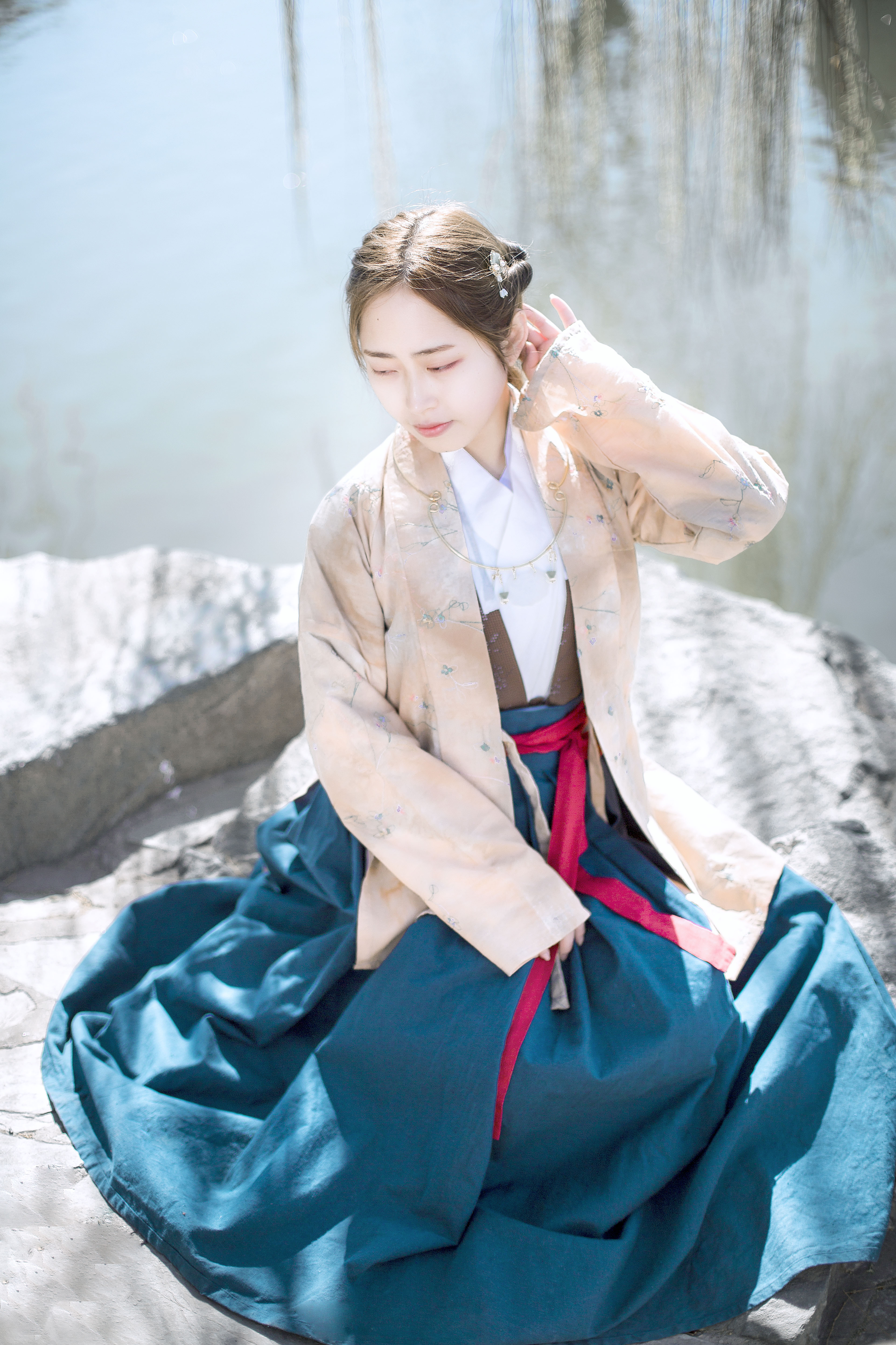 四款大明風度的漢服圖片，且看漢服的端莊雅致