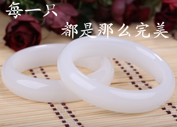 猶勝羊脂，新疆和田玉手鐲