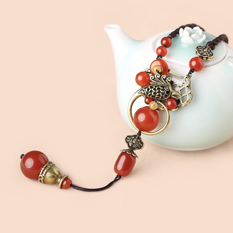 家佳樂文學紅瑪瑙吊墜