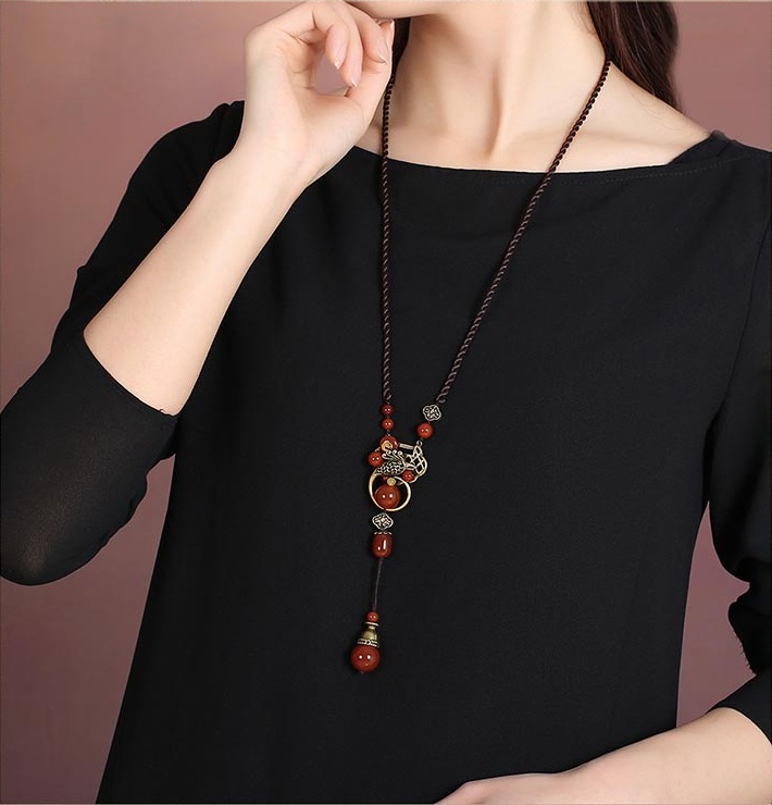 家佳樂文學紅瑪瑙吊墜