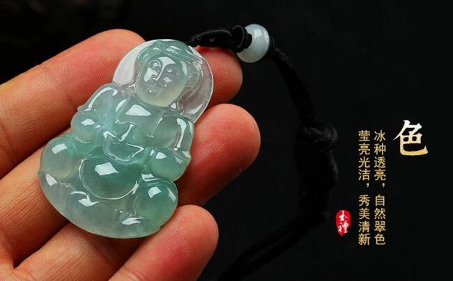 冰種翡翠觀音，飄綠緬甸翡翠觀音吊墜