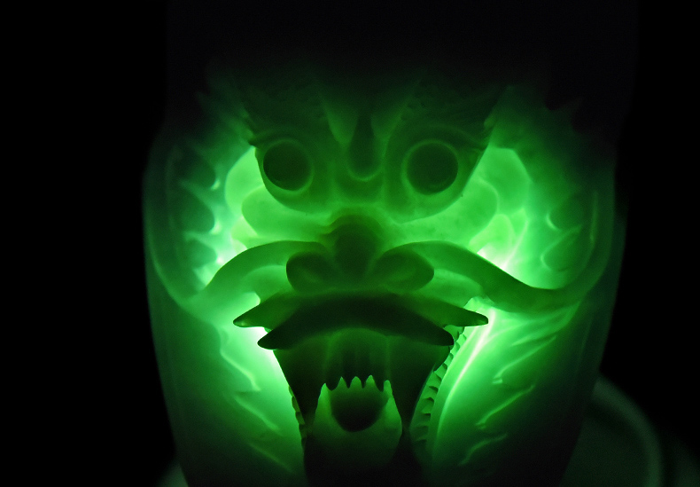 果敢翡翠，藍(lán)水翡翠龍牌玉器