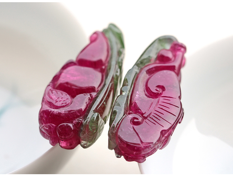 西瓜碧璽吊墜，雕刻如意貔貅項墜一對