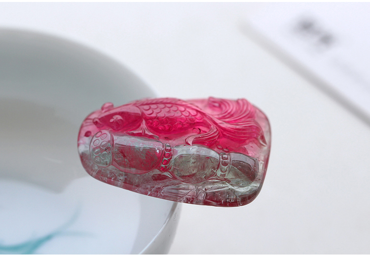 西瓜碧璽吊墜，雕刻如意貔貅項墜一對