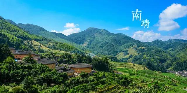 福建南靖土樓民宿——七尋。